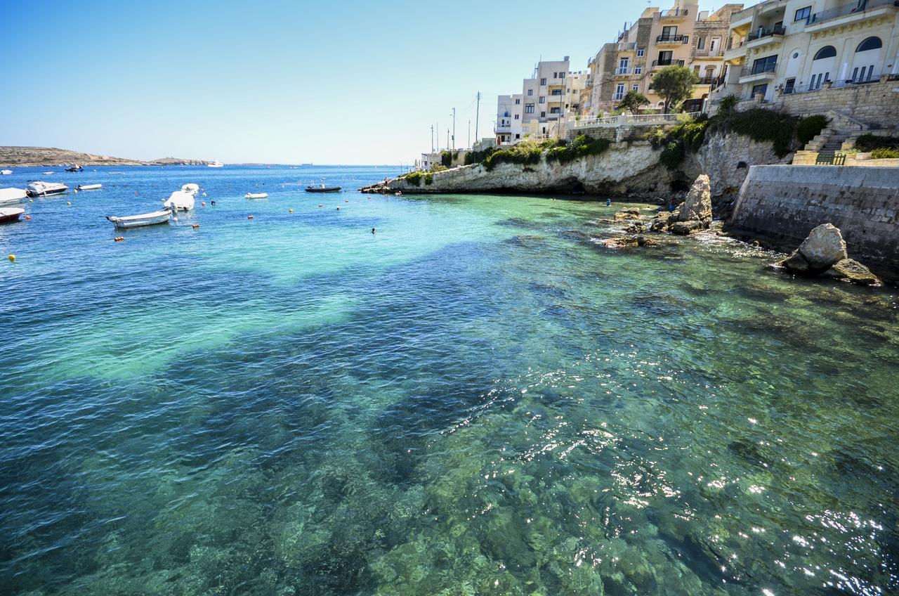 Blue Harbour 2 Bedroom Seafront Apartments With Stunning Seaviews - By Getawaysmalta San Pawl il-Baħar Kültér fotó